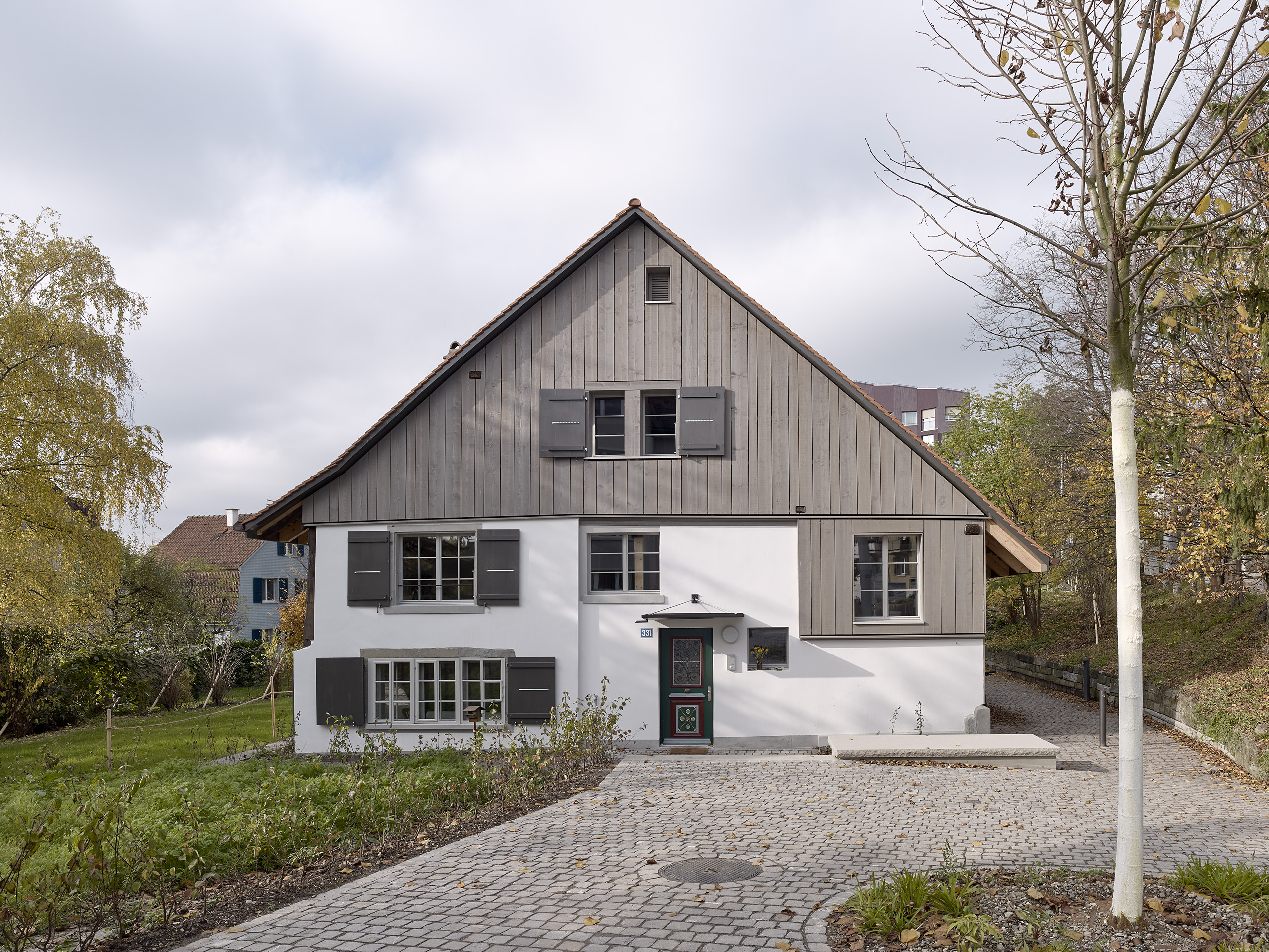 E19715 Alpa 095652 SCREEN